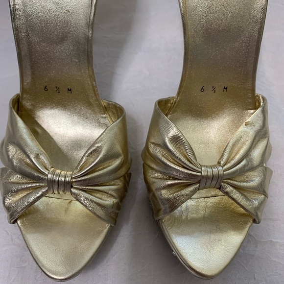 Stuart Weitzman Heel Slippers Gold With Crystals - Picture 4 of 8